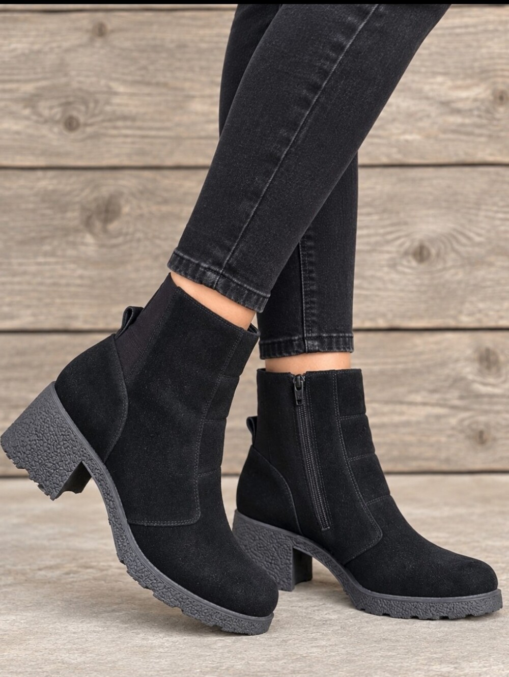 Natural Sport NEW 90's Minimalist Sqaure Toe Chunky Lug Sole Ankle Boot 7.5M